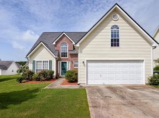 9043 Highland Pkwy, Fairburn, GA 30213