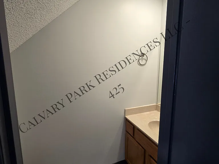 Calvary Park Residences — Photo 8