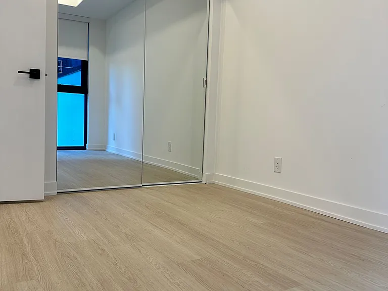 699 Sheppard Ave E #217 — Photo 10