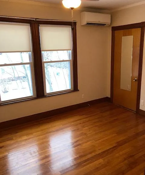 25 Bolton St #1 — Photo 15