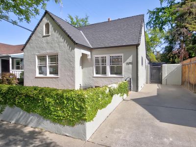 3241 L St, Sacramento, CA, 95816