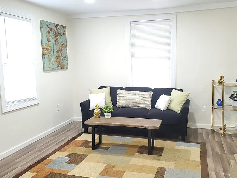 8033 Edgewater Ave — Photo 3
