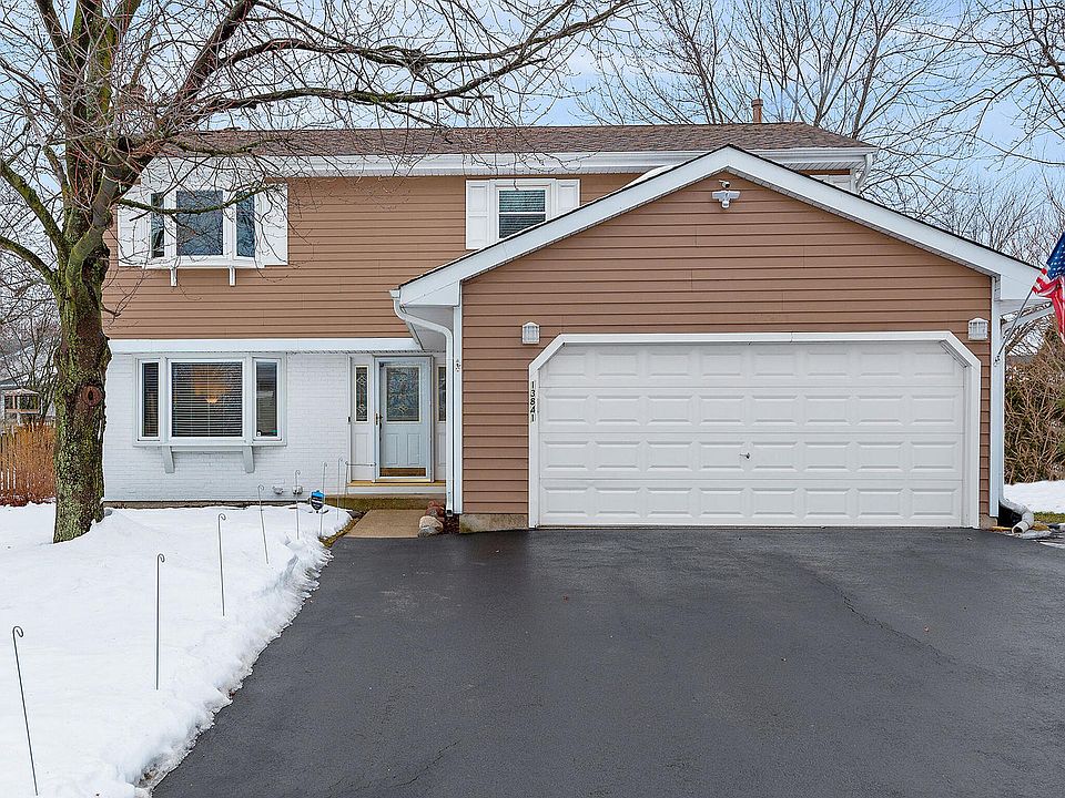 1st image of 13841 W Sandstone Dr
