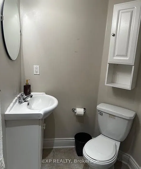 49 Governor Cres #BASEMENT — Photo 8