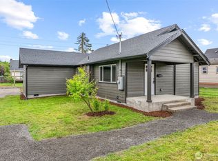 904 S 4th Ave, Kelso, WA 98626