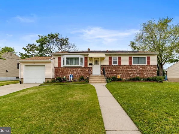 45 Hempstead Rd, Hamilton, NJ 08610