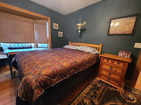 4th image of 222512 Starflower Dr #2