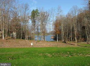 77 Old House Rd, Bumpass, VA 23024