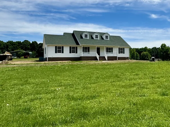 1721 Johnson Branch Rd, Pulaski, TN 38478