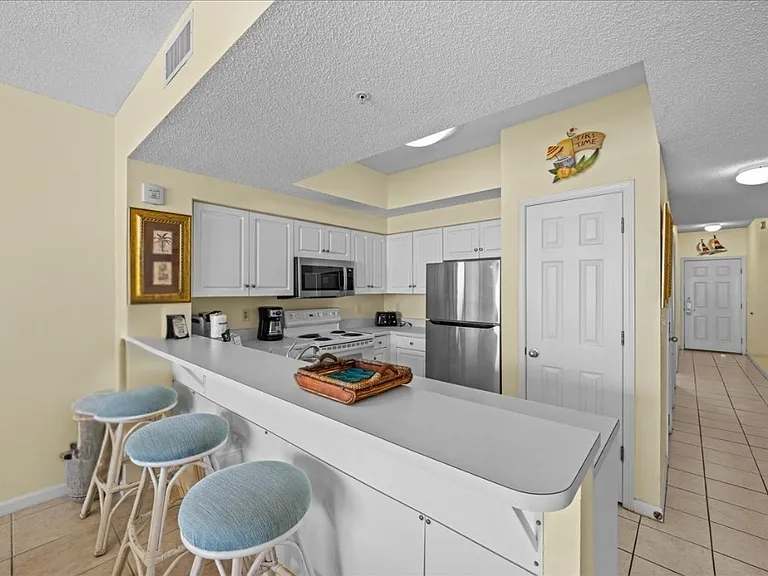 1200 Scenic Gulf Dr #B805 — Photo 3