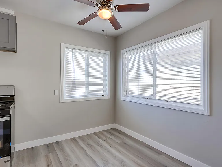 1002 Ocean Ave #5 — Photo 9