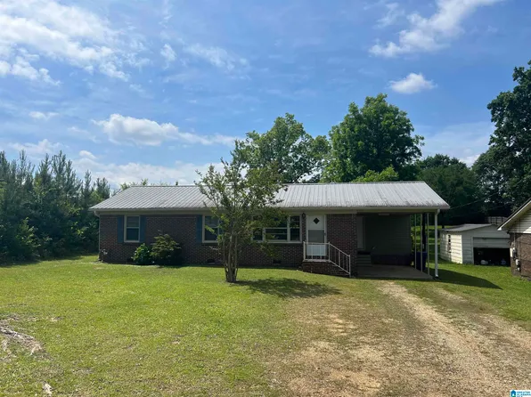 129 Woodland Dr, Talladega, AL 35160