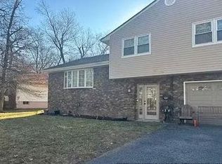 394 Windsor Rd, Englewood, NJ 07631