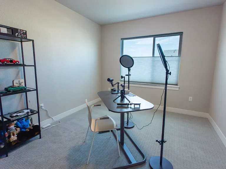 168 High Point Dr — Photo 22