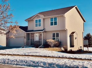 904 Saint John St, Cottage Grove, WI 53527