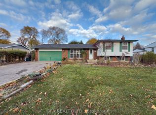 343 Bronte Rd, Oakville, ON L6L3C9