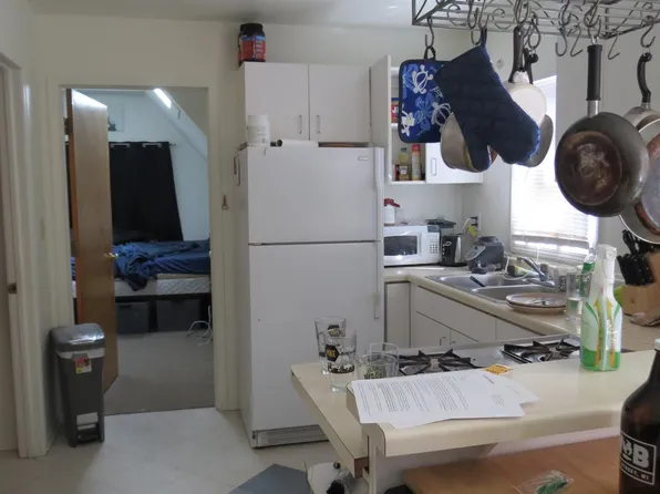 1203 E Brady St APT C, Milwaukee, WI 53202