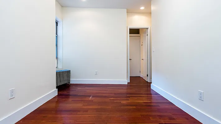 Rented by Nooklyn NYC LLC | media 30
