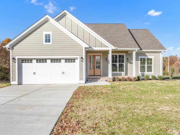 1111 Abiff Rd, Bon Aqua, TN 37025