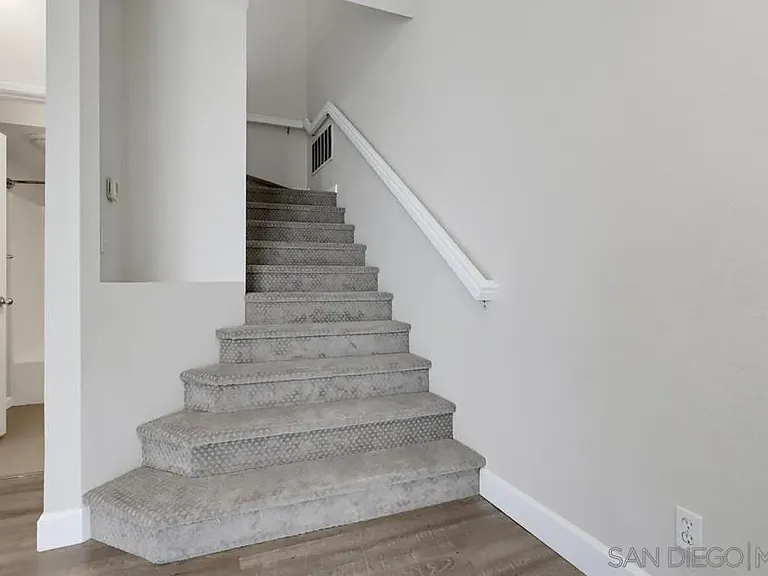 1103 Pacific Grove Loop — Photo 8