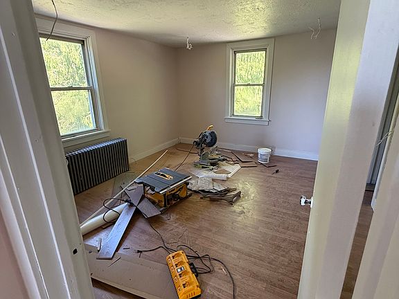 2nd image of 140 Smartnick Rd