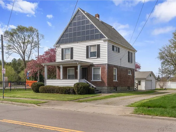 49 Adsit St, Hornell, NY 14843