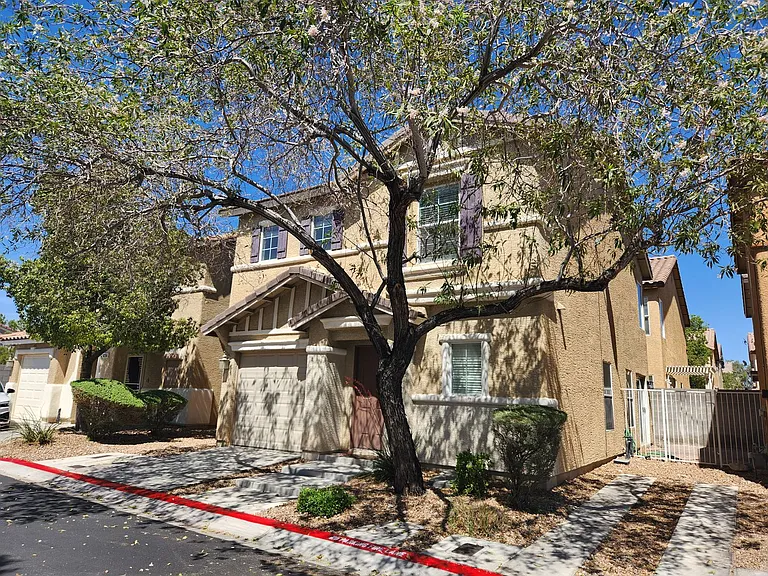10256 Franford Ct — Photo 3