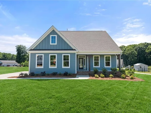 263 Redland Rd, Advance, NC 27006