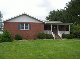 837 Blessinger Ln, Jasper, IN 47546