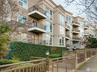 3221 SW Avalon Way #313, Seattle, WA