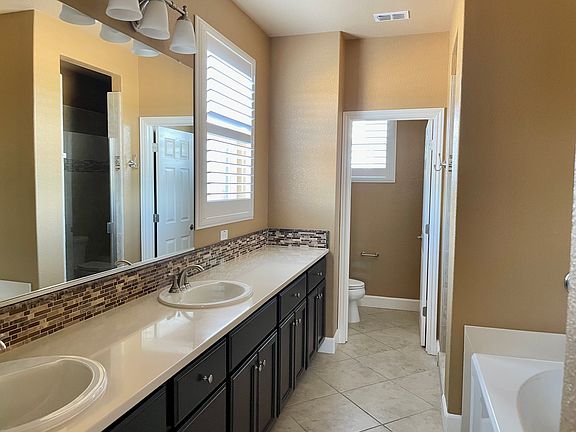 5th image of 1360 Folsom Meadows Cir N