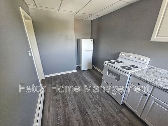 5th image of 3 N Main St Unit 2