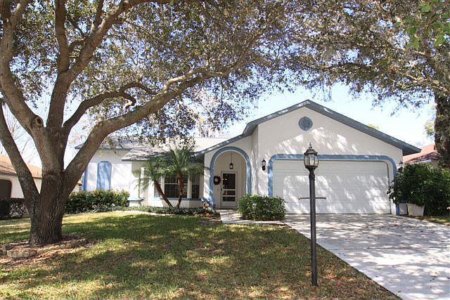 1st image of 3588 Oak Lake Dr