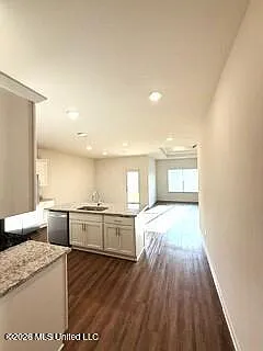 453 Piney Dr — Photo 6
