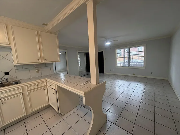 613 Pacific St #1 — Photo 13