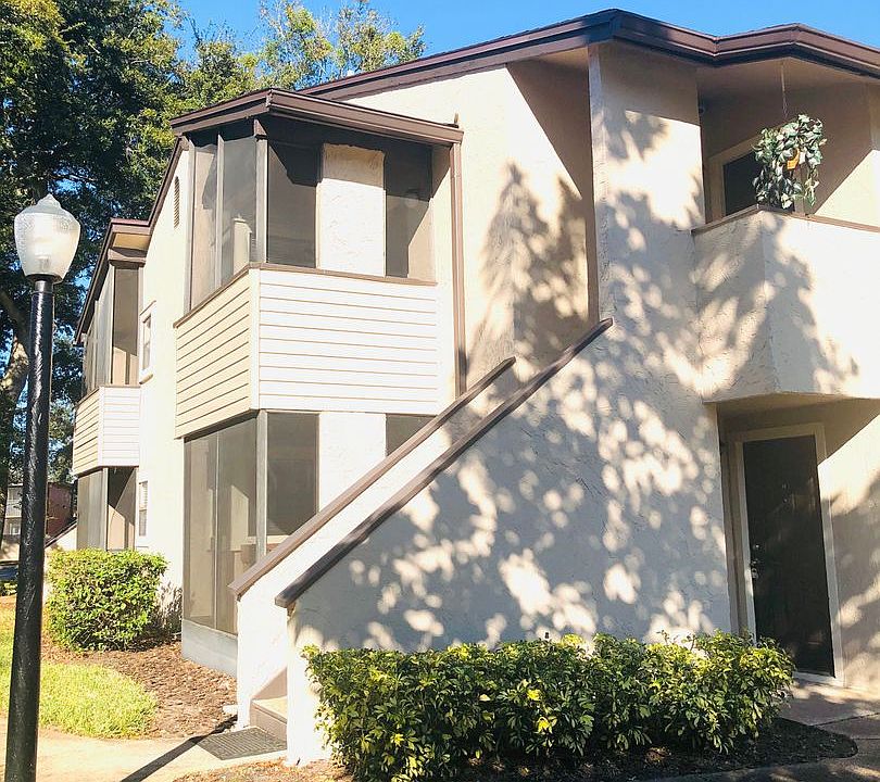 1st image of 2911 Antique Oaks Cir APT 15