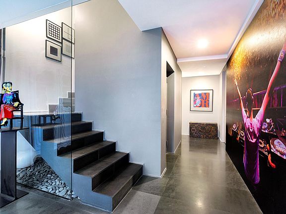 4th image of 230 Ari Way #230