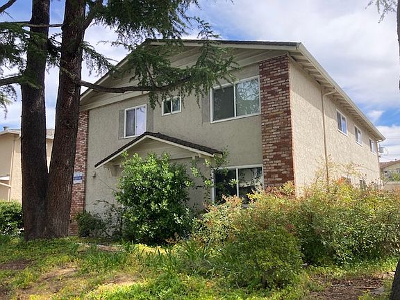 2nd image of 1580 Quebec Ct #1