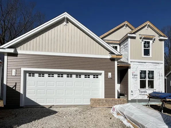 305 Paradise COURT, Hartland, WI 53029