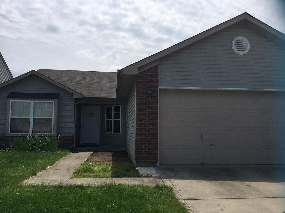 1st image of 1379 Briar Meadow Ct