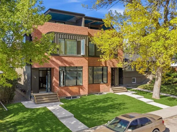 907 SE 35a St NW, Calgary, AB T2N 3A5