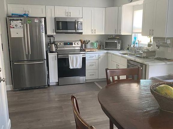 3rd image of 6795 Armand Pl N