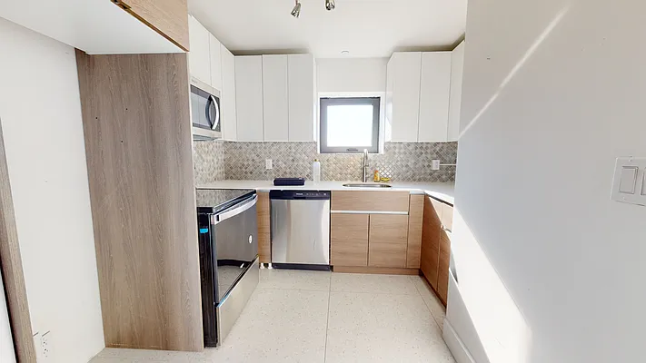 Rented by Marquis Real Estate Services | media 1