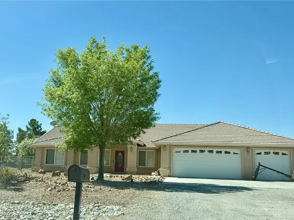 61 E Hickory St, Pahrump, NV 89048