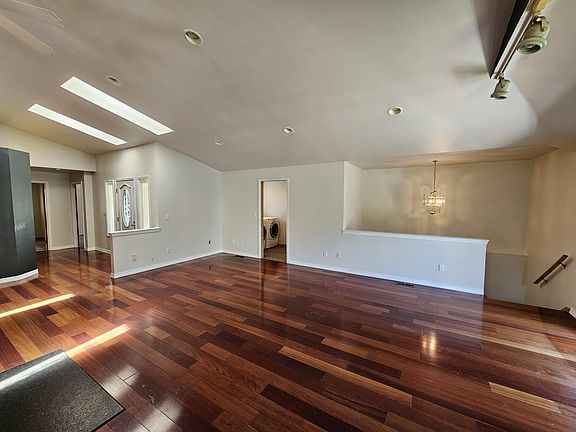 Skylights throughout the home provide excellent lighting!