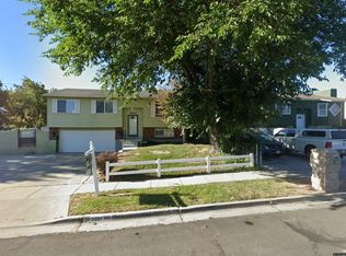 3851 W Squire Crest Dr, Salt Lake City, UT 84129