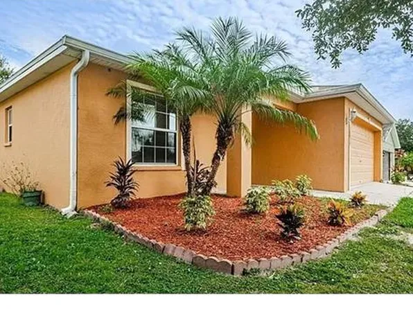 36035 Laguna Hills Cir, Zephyrhills, FL 33541