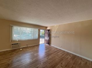 10237 Commerce Ave APT 1, Tujunga, CA 91042