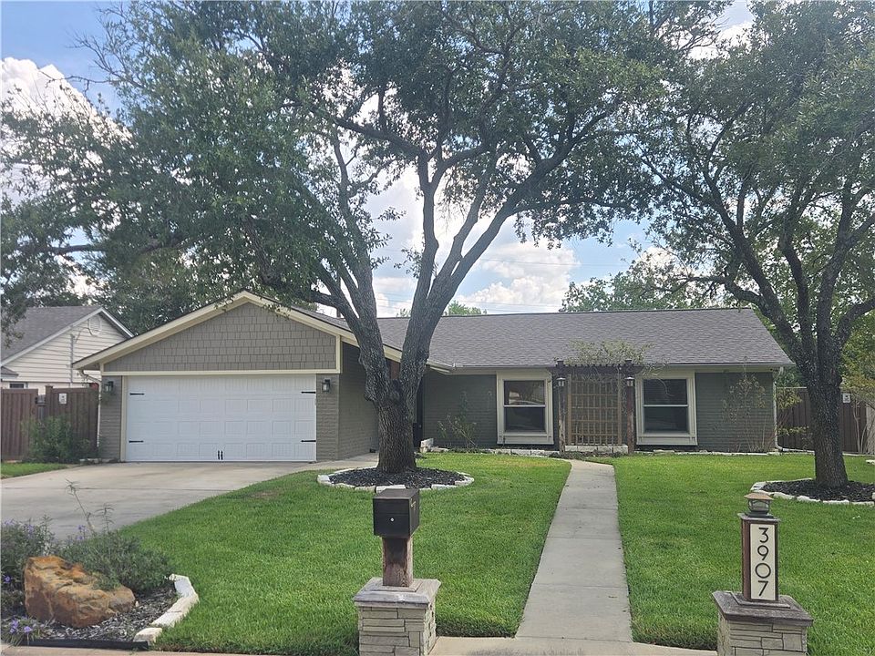 1st image of 3907 Oak Bend Dr