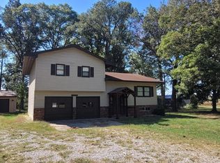 18065 E State Highway 142, Opdyke, IL 62872
